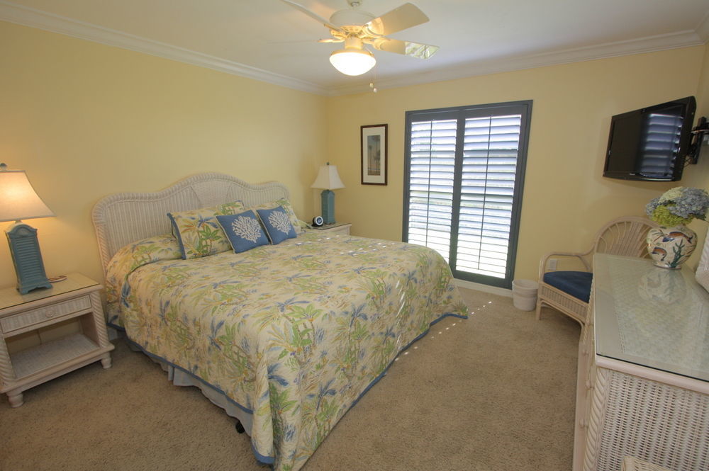 Beach Castle Resort By Rva Longboat Key Exterior foto